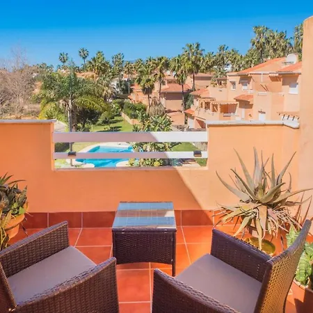 With Large Roof Terrace * Marbella
