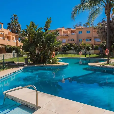 With Large Roof Terrace Apartment