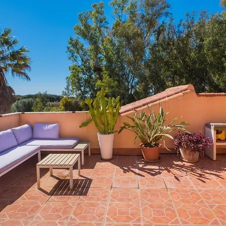 With Large Roof Terrace Apartment *