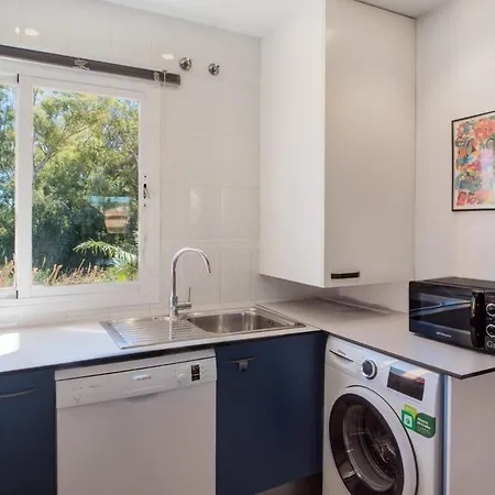Apartment With Large Roof Terrace Marbella